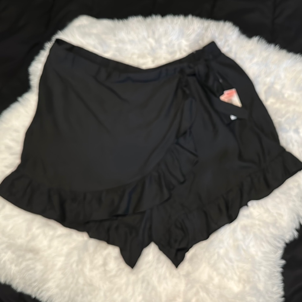 Black Ruffled Skort